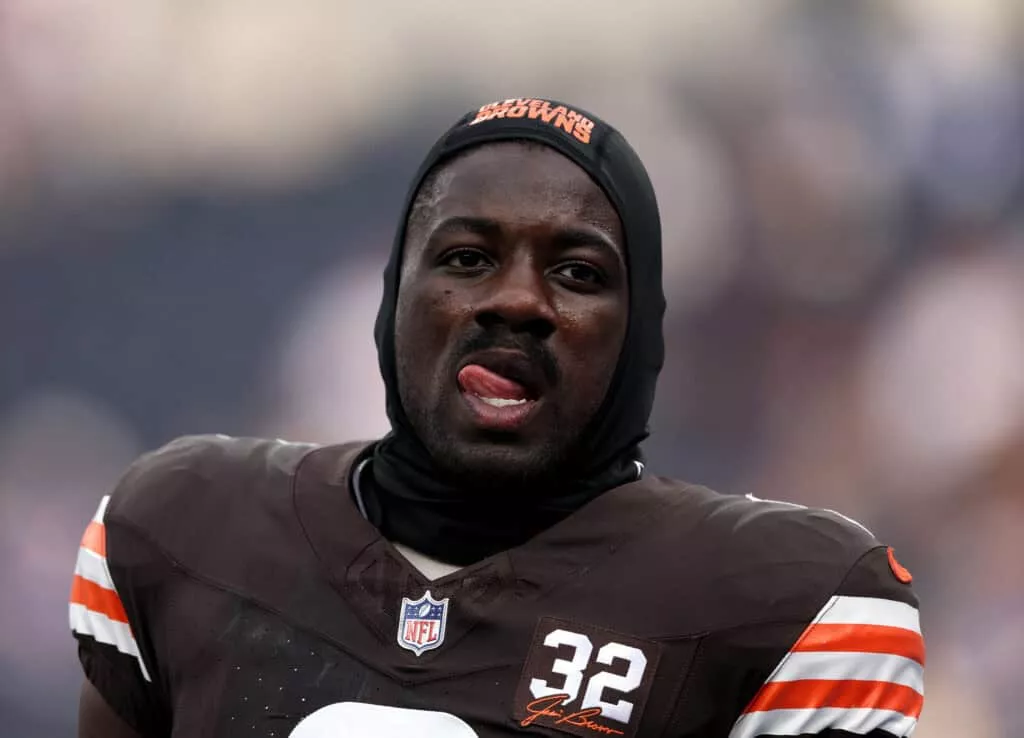 INGLEWOOD, CALIFORNIA - DECEMBER 03: Jeremiah Owusu-Koramoah #6 of the Cleveland Browns during warm up before the game against the Los Angeles Rams at SoFi Stadium on December 03, 2023 in Inglewood, California.