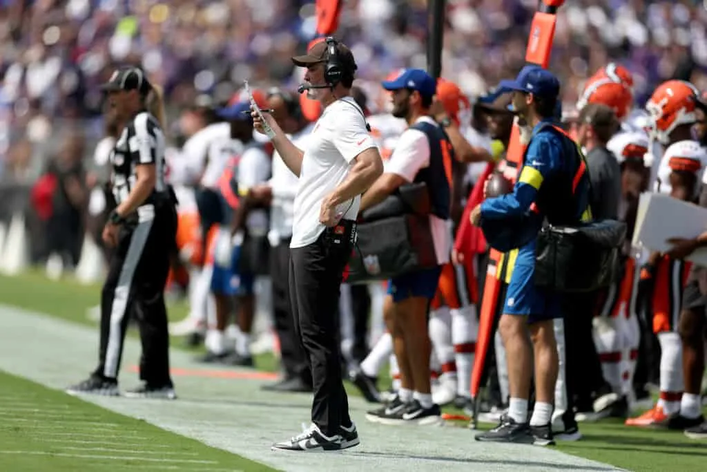 BALTIMORE, MARYLAND - SEPTEMBER 14: Head Coach Kevin Stefanski of the Cleveland Browns looks on against the Baltimore Ravens at M&T Bank Stadium on September 14, 2025 in Baltimore, Maryland.