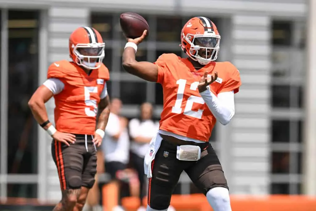 BEREA, OHIO - JULY 28: Shedeur Sanders #12 of the Cleveland Browns throws a pass during Cleveland Browns training camp at CrossCountry Mortgage Campus on July 28, 2025 in Berea, Ohio.
