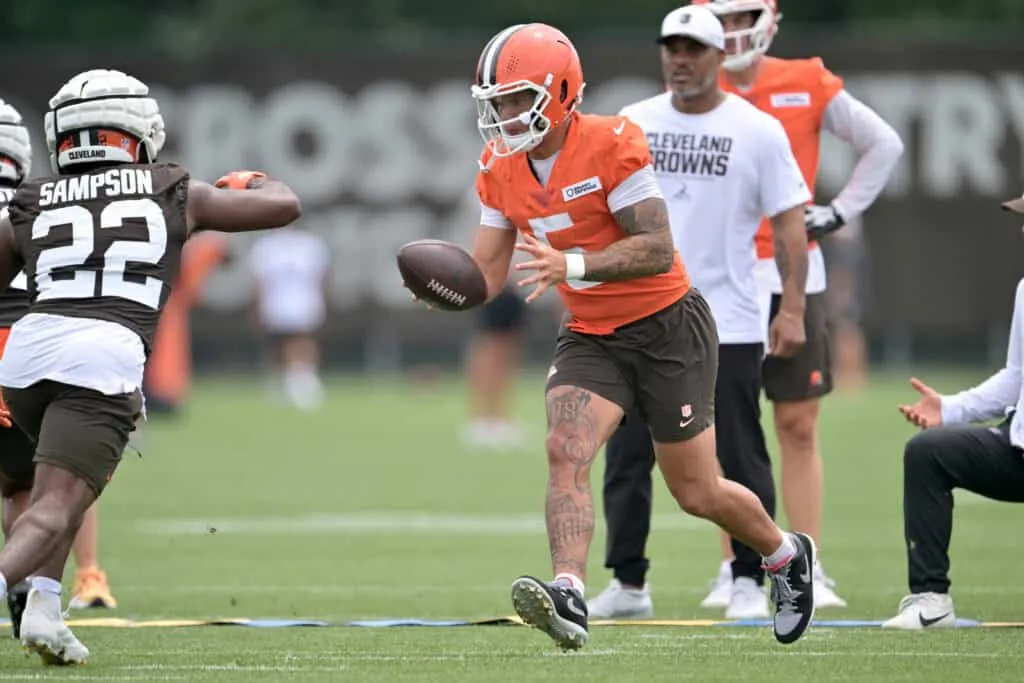 BEREA, OHIO - JULY 25: Quarterback Dillon Gabriel #5 of the Cleveland Browns runs a play during training camp at CrossCountry Mortgage Campus on July 25, 2025 in Berea, Ohio.