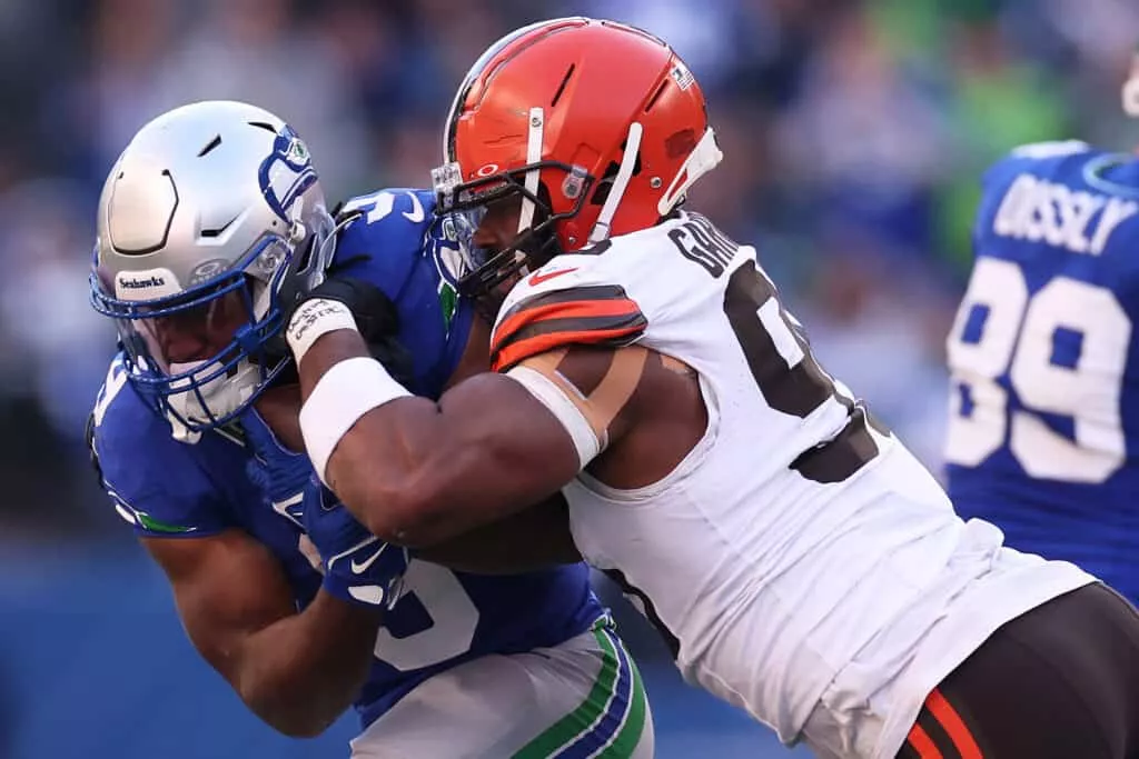 Jim Schwartz Raves About 1 ‘Inspiring’ Browns Defender