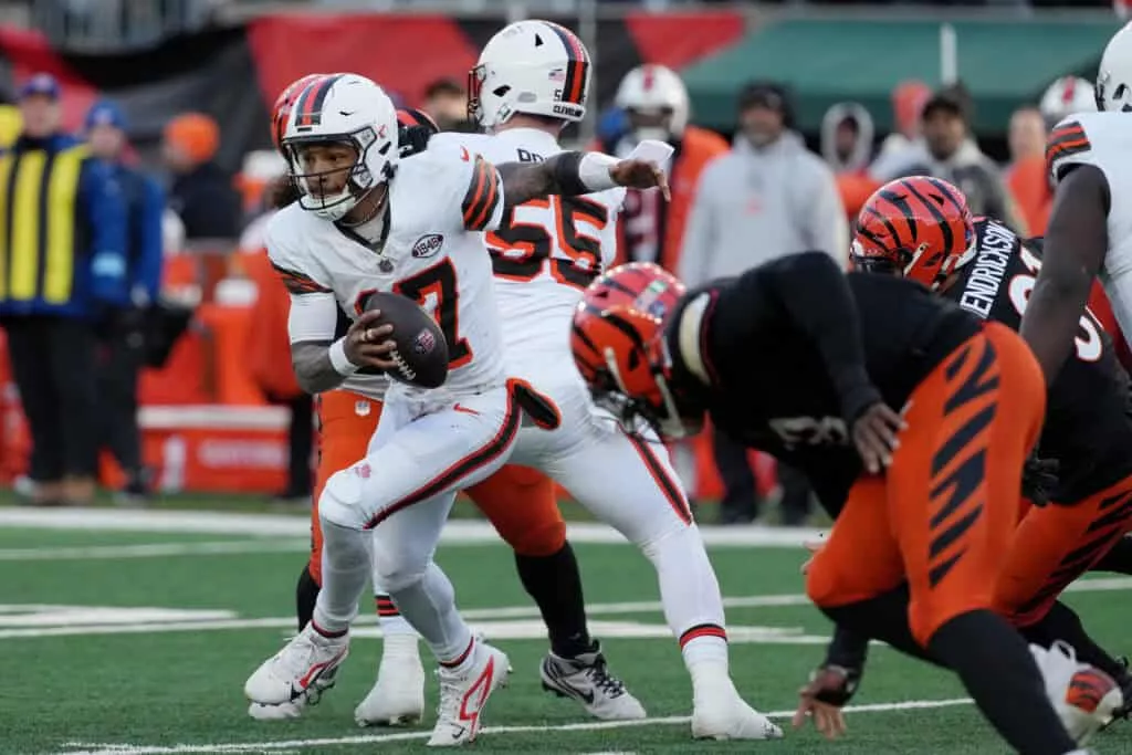 Analyst Rips Dorian Thompson-Robinson, Says ‘He’s Not Very Good’