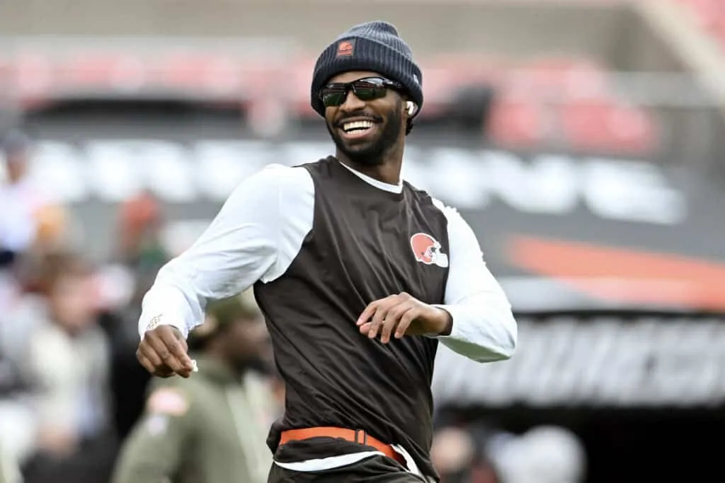 CLEVELAND, OHIO - NOVEMBER 16: Shedeur Sanders #12 of the Cleveland Browns looks on during warmups before the game against the Baltimore Ravens at Huntington Bank Field on November 16, 2025 in Cleveland, Ohio.