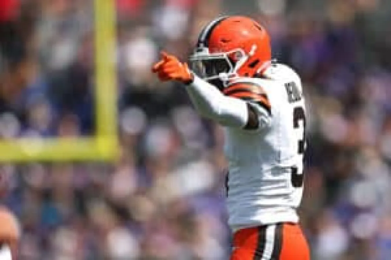 BALTIMORE, MARYLAND - SEPTEMBER 14: Jerry Jeudy #3 of the Cleveland Browns reacts during the game against the Baltimore Ravens at M&T Bank Stadium on September 14, 2025 in Baltimore, Maryland.