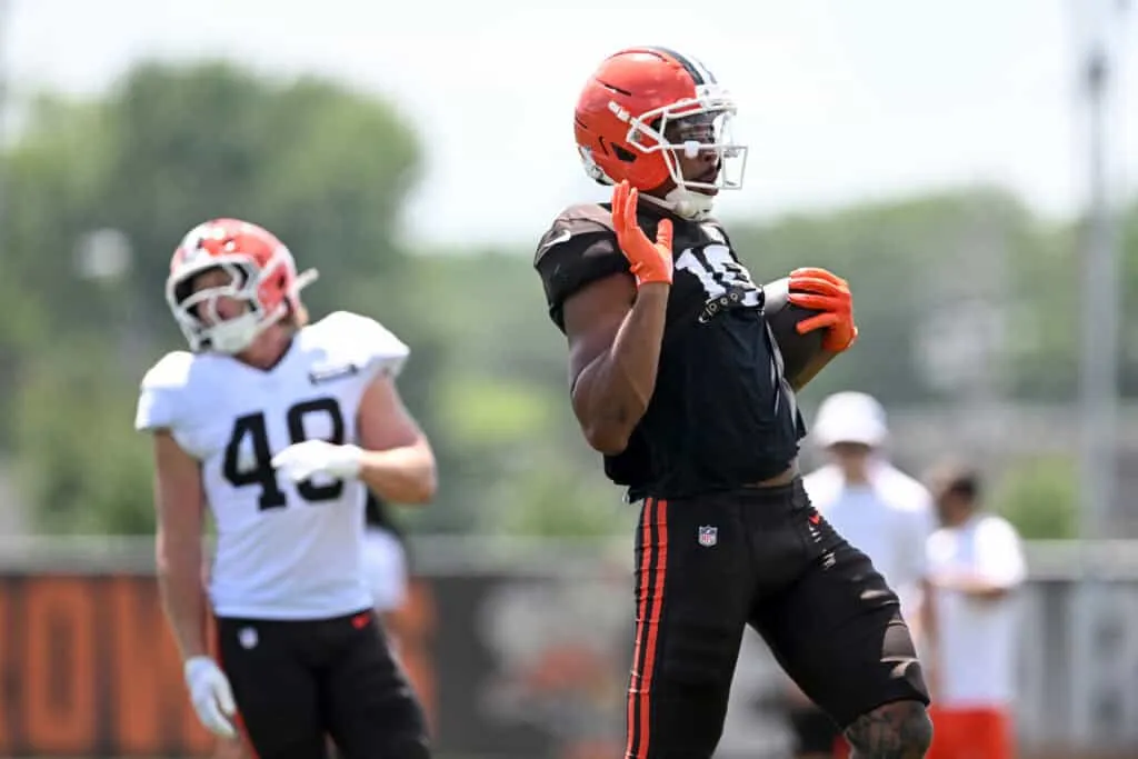 BEREA, OHIO - JULY 28: Cedric Tillman #19 of the Cleveland Browns celebrates a catch during Cleveland Browns training camp at CrossCountry Mortgage Campus on July 28, 2025 in Berea, Ohio.