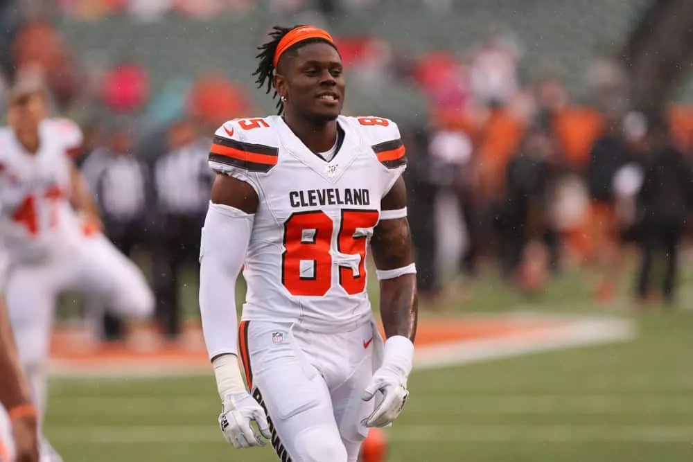 Rumor: Are The Browns Going To Trade David Njoku This Offseason?