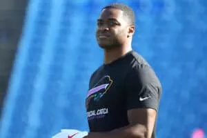ORCHARD PARK, NEW YORK - OCTOBER 20: Amari Cooper #18 of the Buffalo Bills warms up prior to the game against the Tennessee Titans at Highmark Stadium on October 20, 2024 in Orchard Park, New York.