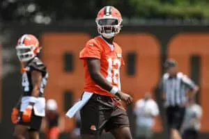 BEREA, OHIO - JUNE 04: Shedeur Sanders #12 of the Cleveland Browns looks on during Cleveland Browns OTA offseason workouts at CrossCountry Mortgage Campus on June 04, 2025 in Berea, Ohio.