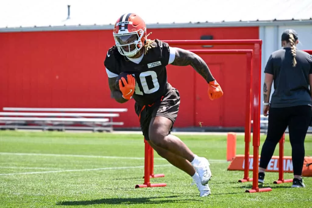BEREA, OHIO - MAY 10: Quinshon Judkins #10 of the Cleveland Browns runs a drill during rookie minicamp at CrossCountry Mortgage Campus on May 10, 2025 in Berea, Ohio.
