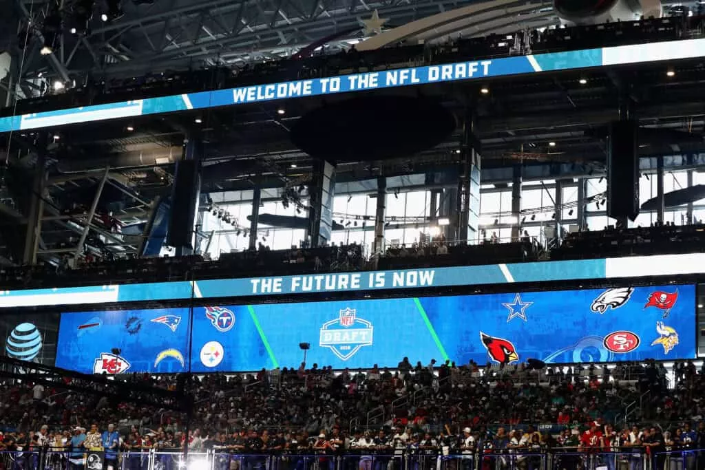 Analyst Predicts Browns, Bears Blockbuster Draft Day Trade