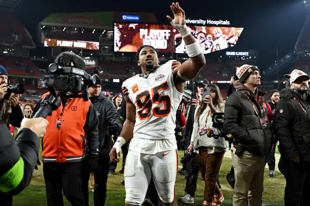 Myles Garrett'S 100Mph Speeding: Fans React To The News - gc3hiwd