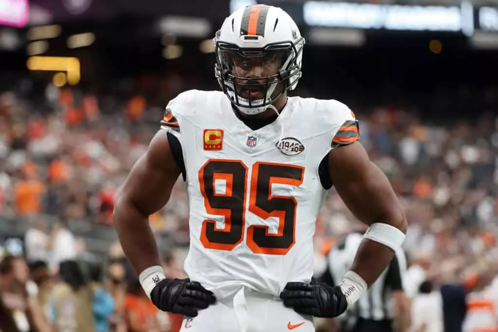 Myles Garrett Sends Warning Message To Aaron Rodgers