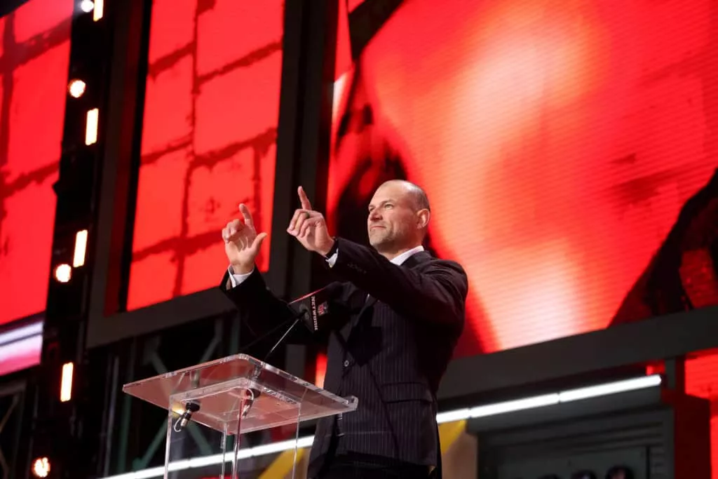 Joe Thomas Says Former Browns Player Asked To Wear His Number