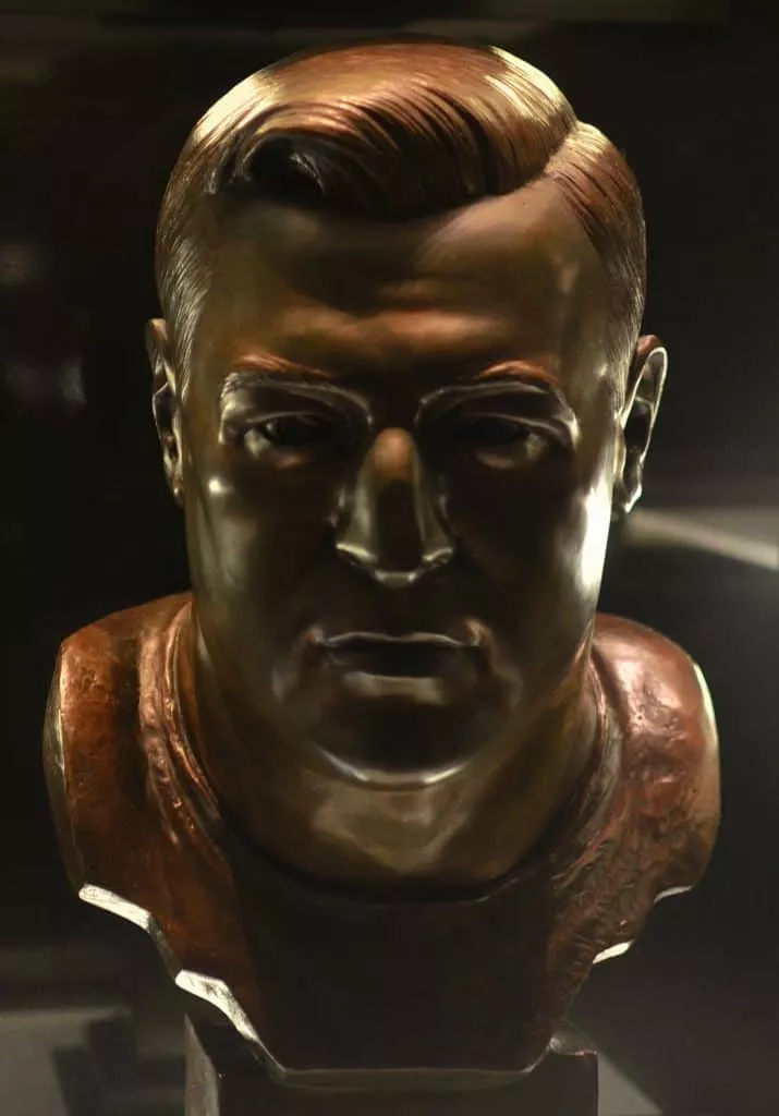 The Life And Career Of Browns OT Mike McCormack (Complete Story)