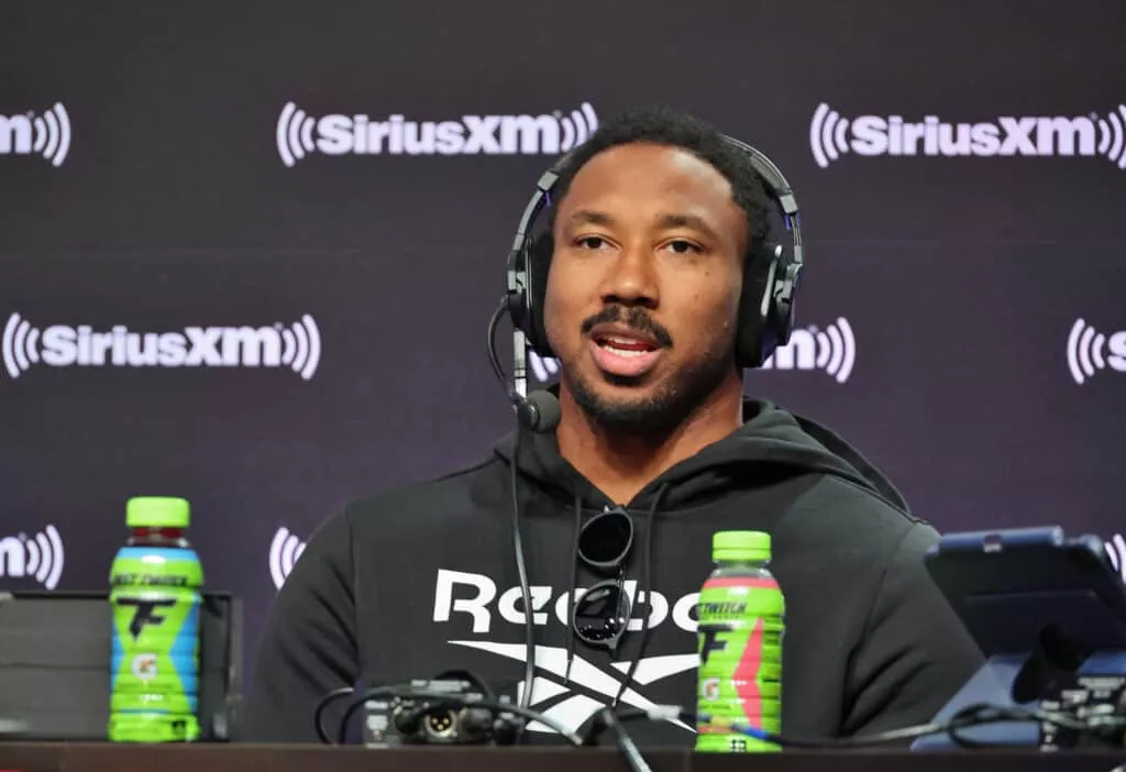 Myles Garrett Shows Off An Update On His Toe