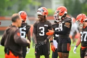 BEREA, OHIO - JUNE 12: Wide receiver Jerry Jeudy #3 of the Cleveland Browns talks with teammates during organized team activities at CrossCountry Mortgage Campus on June 12, 2025 in Berea, Ohio.