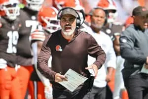 CLEVELAND, OHIO - SEPTEMBER 07: Head coach Kevin Stefanski of the Cleveland Browns reacts during the second quarter against the Cincinnati Bengals during the game at Huntington Bank Field on September 07, 2025 in Cleveland, Ohio.