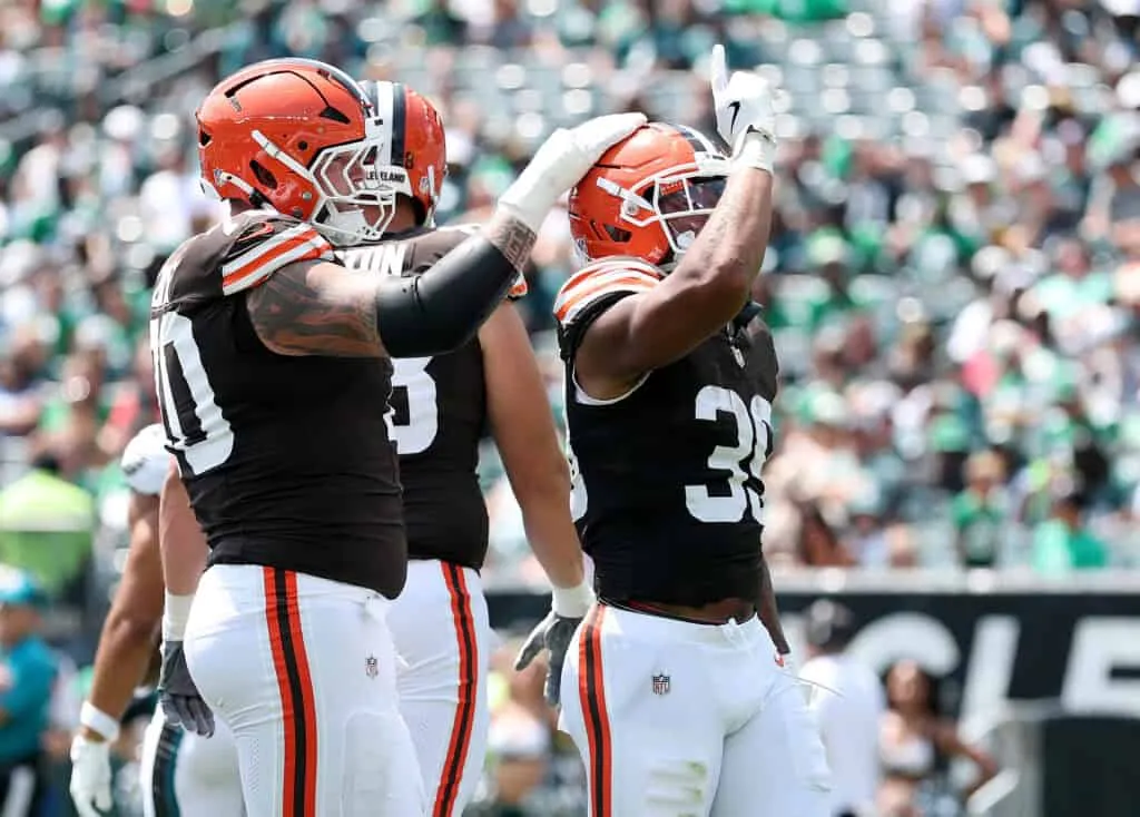 PHILADELPHIA, PENNSYLVANIA - AUGUST 16: Ahmani Marshall #39 of the Cleveland Browns celebrates his touchdown with teammate Zak Zinter #70 during the NFL Preseason 2025 game between Cleveland Browns and Philadelphia Eagles at Lincoln Financial Field on August 16, 2025 in Philadelphia, Pennsylvania.