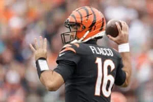 CINCINNATI, OHIO - NOVEMBER 02: Joe Flacco #16 of the Cincinnati Bengals throws a pass in the second quarter against the Chicago Bears in the game at Paycor Stadium on November 02, 2025 in Cincinnati, Ohio.