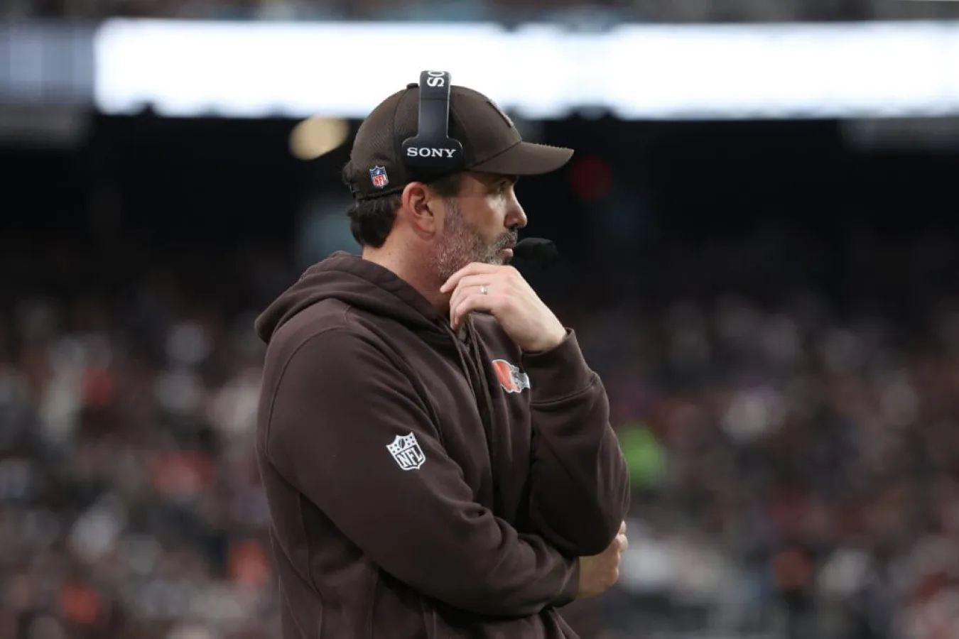 LAS VEGAS, NEVADA - NOVEMBER 23: Head coach Kevin Stefanski of the Cleveland Browns looks on in the game against the Las Vegas Raiders at Allegiant Stadium on November 23, 2025 in Las Vegas, Nevada.