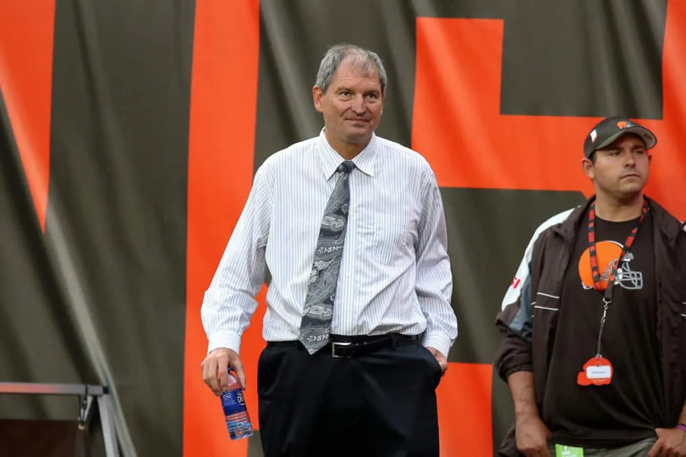 Kevin Stefanski Had Kind Gesture For Bernie Kosar