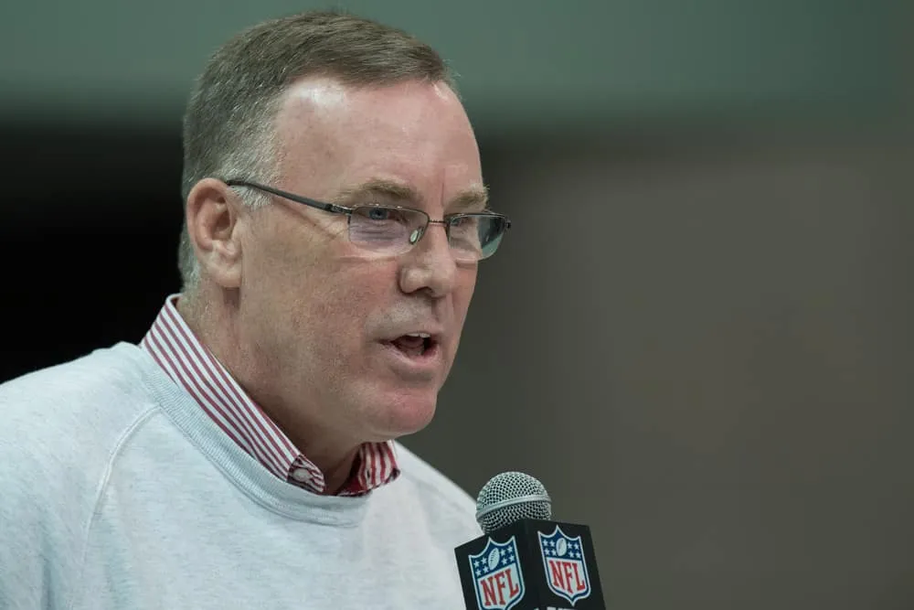 Did John Dorsey Offer A 1st-Round Pick For Trent Williams Last Season?
