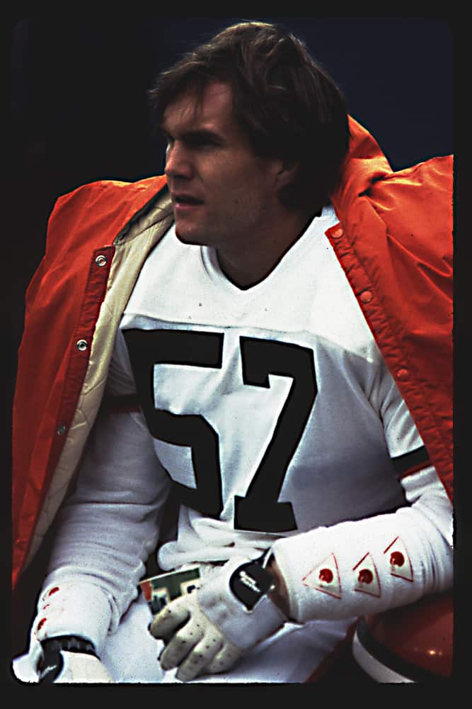 The Life And Career Of Browns LB Clay Matthews Jr. Story)