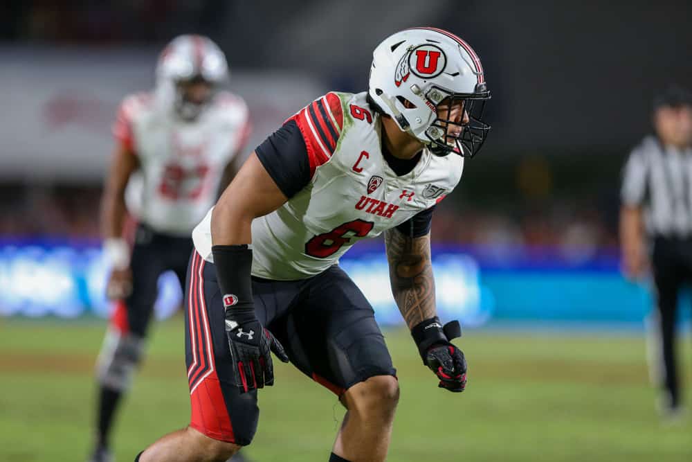 Utah Utes defensive end Bradlee Anae (6) during a college football game between the Utah Utes and The USC Trojans on September 20, 2019, at the Los Angeles Memorial Coliseum in Los Angeles, CA.