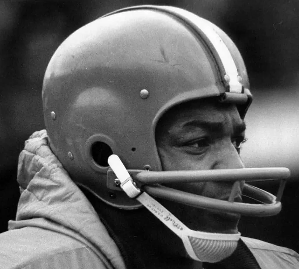 Jim Brown: How He Became An NFL Legend (Complete Story)