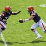 Cleveland Browns running back Kareem Hunt (27) takes a handoff from quarterback Baker Mayfield (6) against the Baltimore Ravens on September 13, 2020, at M&T Bank Stadium in Baltimore, MD.
