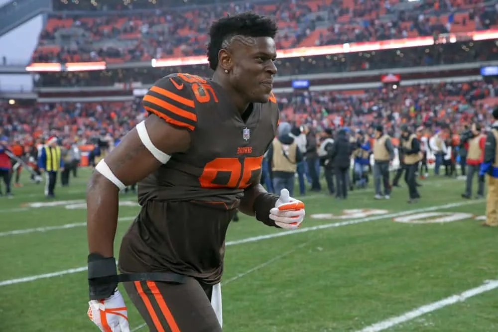 3 David Njoku Trade Scenarios That Make Sense For The Browns