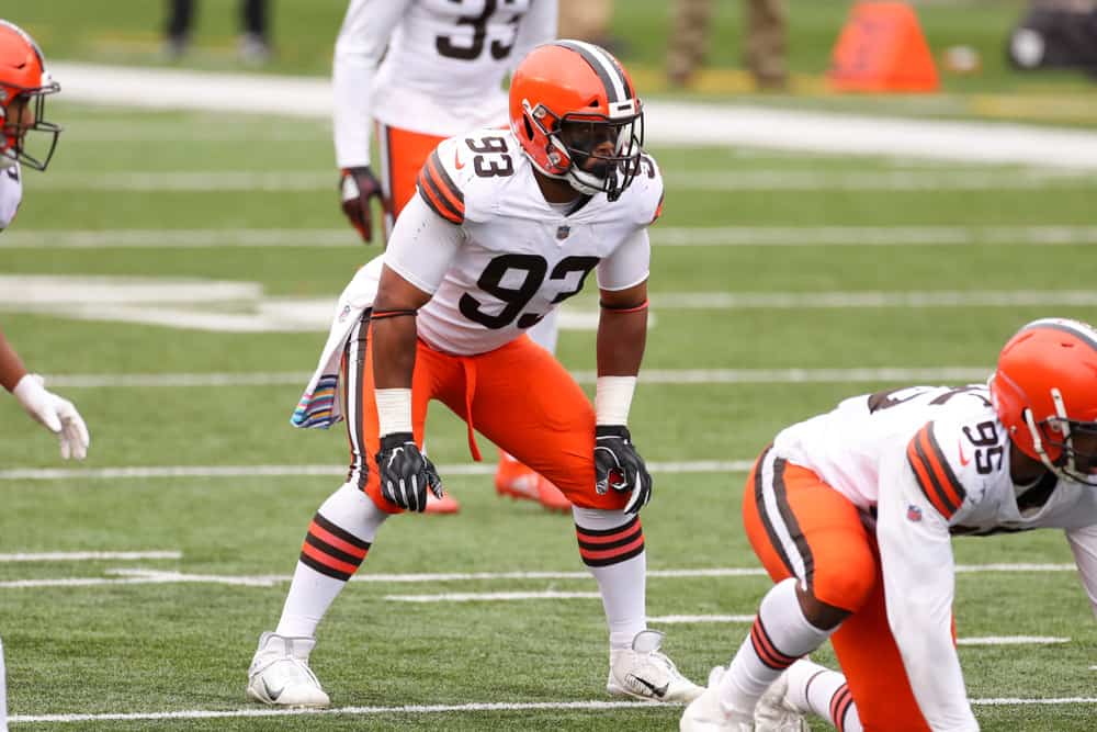 Cleveland Browns middle linebacker B.J. Goodson (93) in action during the game against the Cleveland Browns and the Cincinnati Bengals on October 25, 2020, at Paul Brown Stadium in Cincinnati, OH.