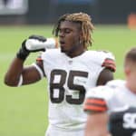 Cleveland Browns Tight End David Njoku (85) drinks water during a timeout during the game between the Cleveland Browns and the Jacksonville Jaguars on November 29, 2020 at TIAA Bank Field in Jacksonville, Fl