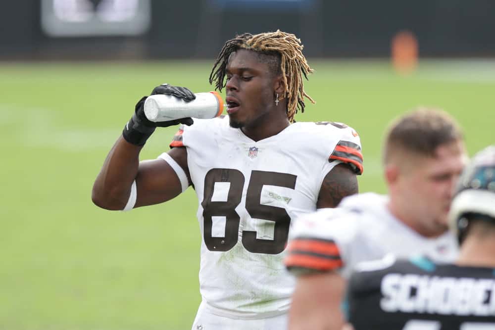 Cleveland Browns Tight End David Njoku (85) drinks water during a timeout during the game between the Cleveland Browns and the Jacksonville Jaguars on November 29, 2020 at TIAA Bank Field in Jacksonville, Fl