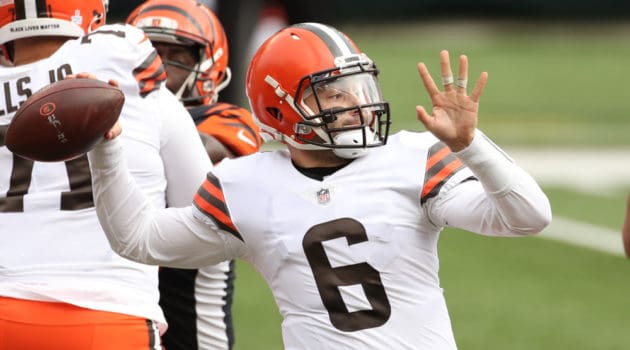 Cleveland Browns quarterback Baker Mayfield (6) passes the ball during the game against the Cleveland Browns and the Cincinnati Bengals on October 25, 2020, at Paul Brown Stadium in Cincinnati, OH.