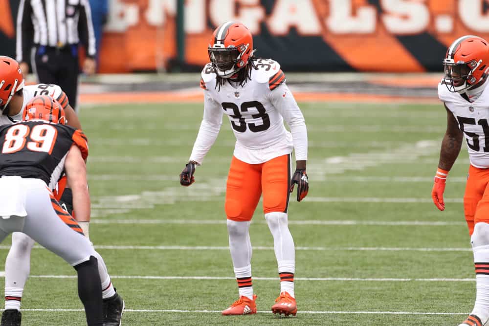 Cleveland Browns defensive back Ronnie Harrison (33) in action during the game against the Cleveland Browns and the Cincinnati Bengals on October 25, 2020, at Paul Brown Stadium in Cincinnati, OH. 