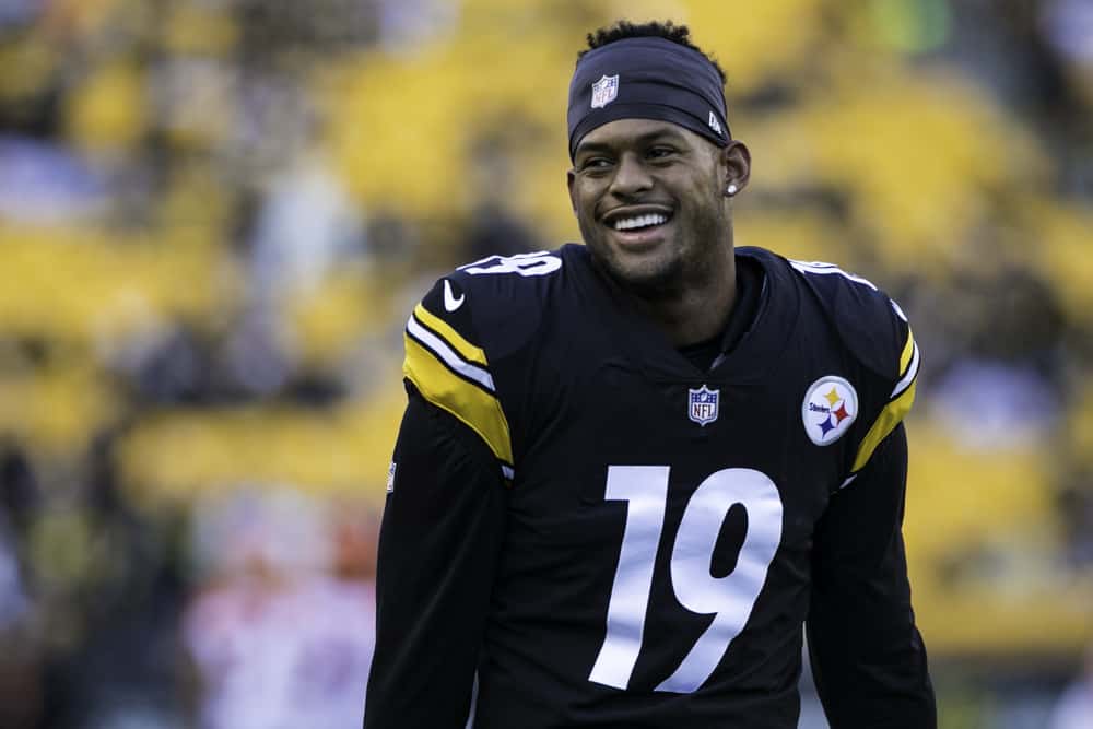 Pittsburgh Steelers wide receiver JuJu Smith-Schuster (19) smiles at fans during the NFL football game between the Cincinnati Bengals and the Pittsburgh Steelers on December 30, 2018 at Heinz Field in Pittsburgh, PA.