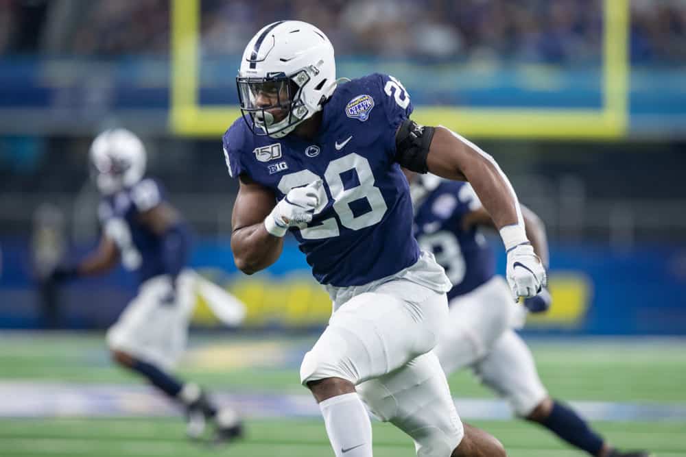 Penn State Nittany Lions defensive end Jayson Oweh (#28) runs up field during the Cotton Bowl Classic college football game between the Memphis Tigers and Penn State Nittany Lions on December 28, 2019 at AT&T Stadium in Arlington, Texas.