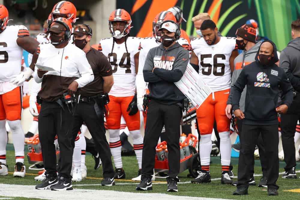 Cleveland Browns head coach Kevin Stefanski watches from the sideline during the game against the Cleveland Browns and the Cincinnati Bengals on October 25, 2020, at Paul Brown Stadium in Cincinnati, OH.