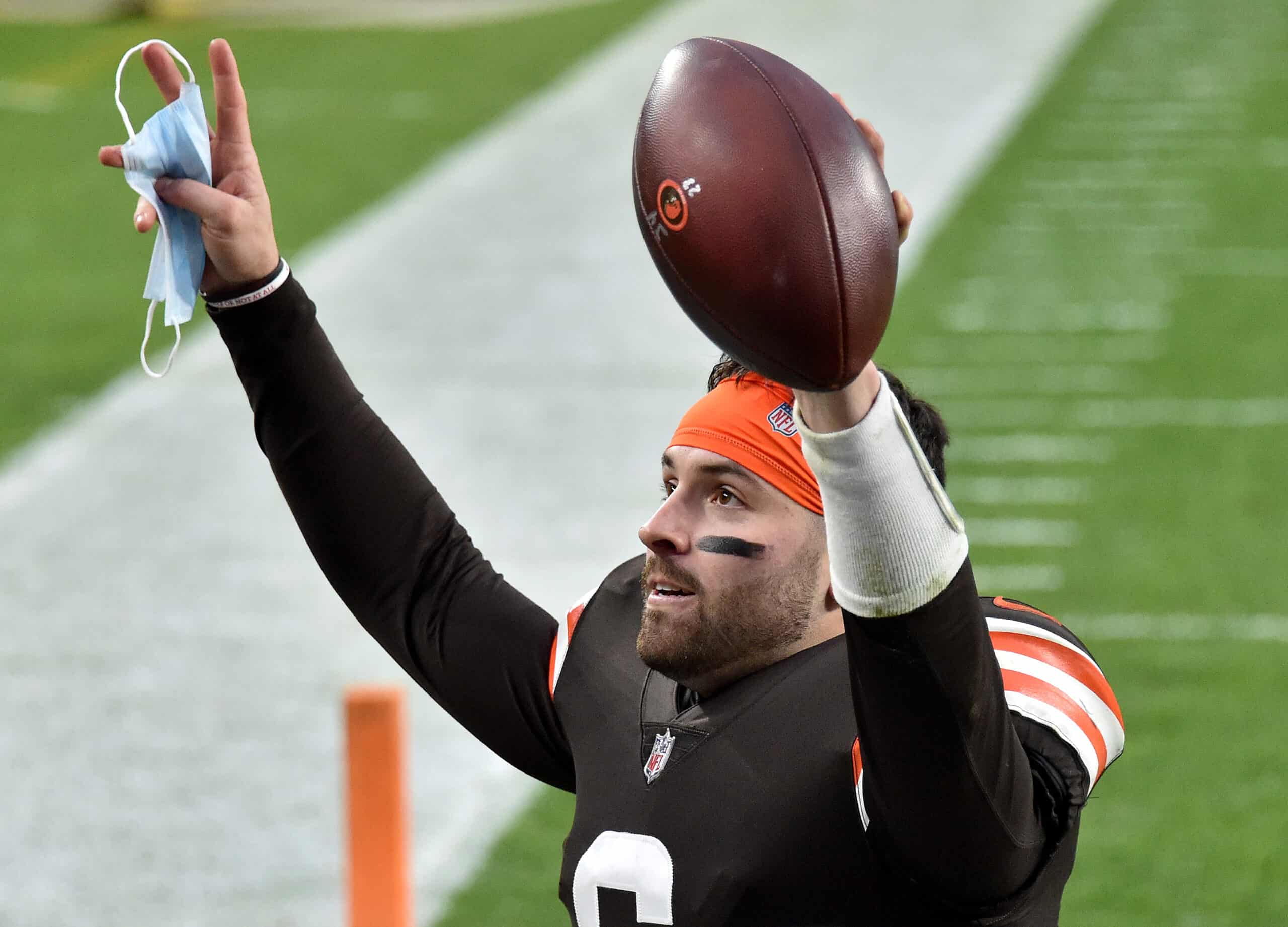 Baker Mayfield #6 of the Cleveland Browns celebrates after defeating the Pittsburgh Steelers 24-22 at FirstEnergy Stadium on January 03, 2021 in Cleveland, Ohio.