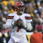 Cleveland Browns Quarterback DeShone Kizer (12) looks to pass during the game between the Cleveland Browns and the Pittsburgh Steelers on December 31, 2017 at Heinz Field in Pittsburgh, Pa.