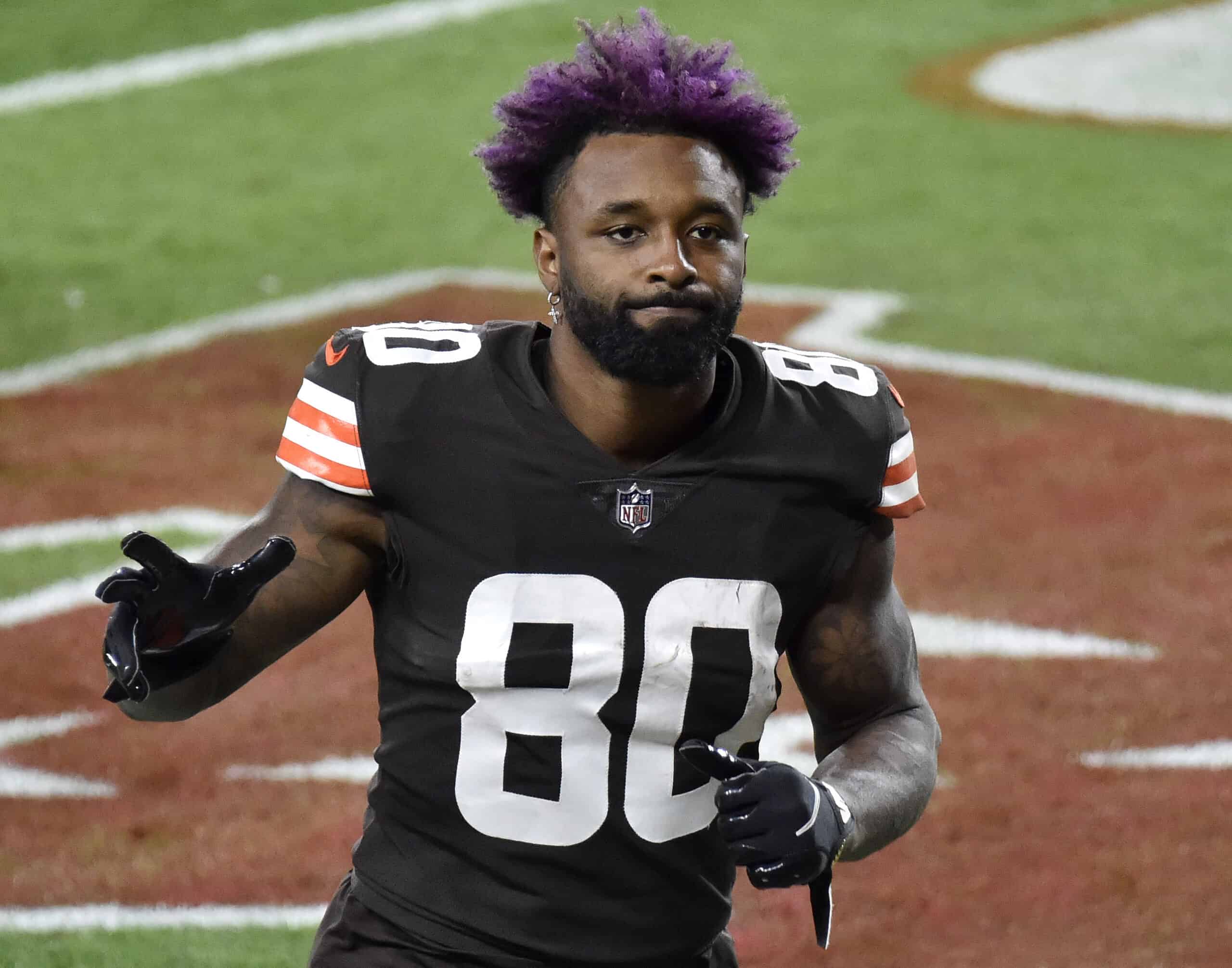 Jarvis Landry #80 of the Cleveland Browns waves as he comes off the field following a win against the Cincinnati Bengals at FirstEnergy Stadium on September 17, 2020 in Cleveland, Ohio.