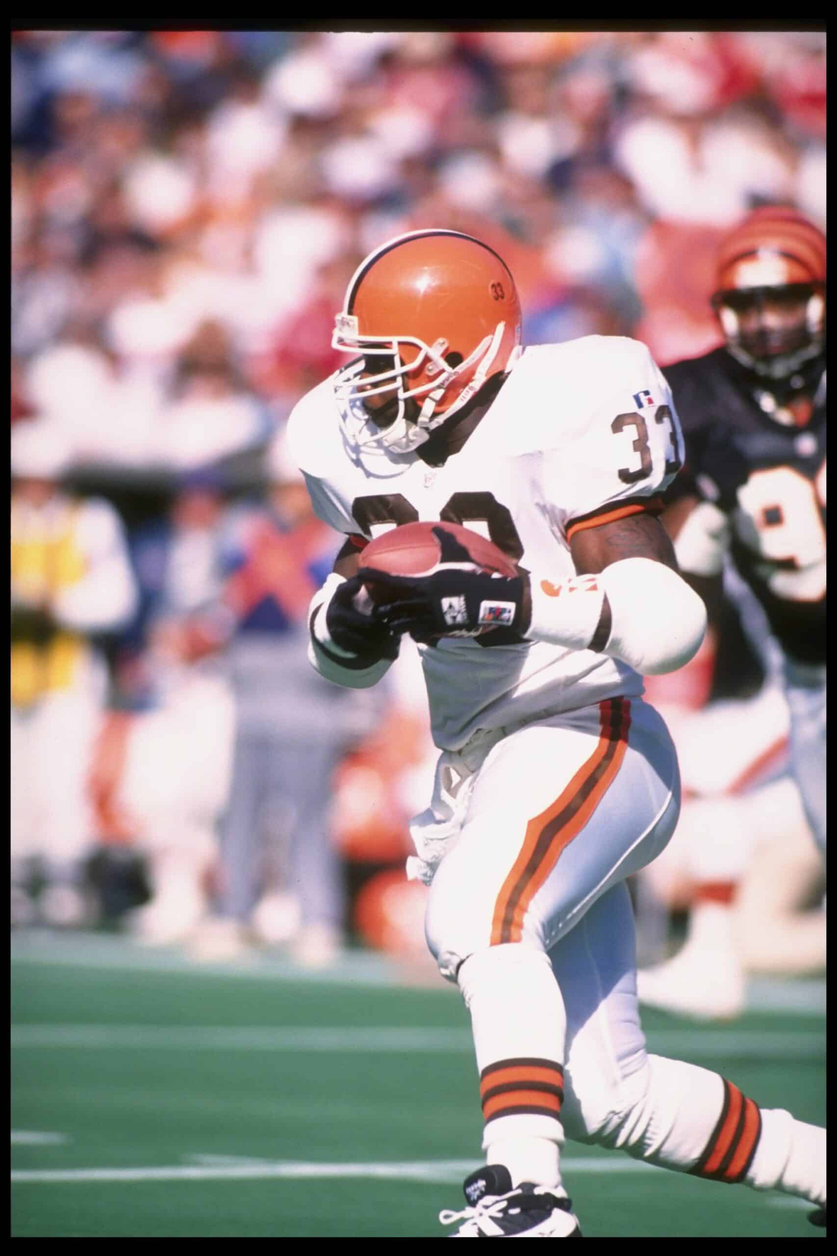 Running back Leroy Hoard of the Cleveland Browns moves the ball during a game against the Cincinnati Bengals at Riverfront Stadium in Cincinnati, Ohio. The Browns won the game, 29-26.