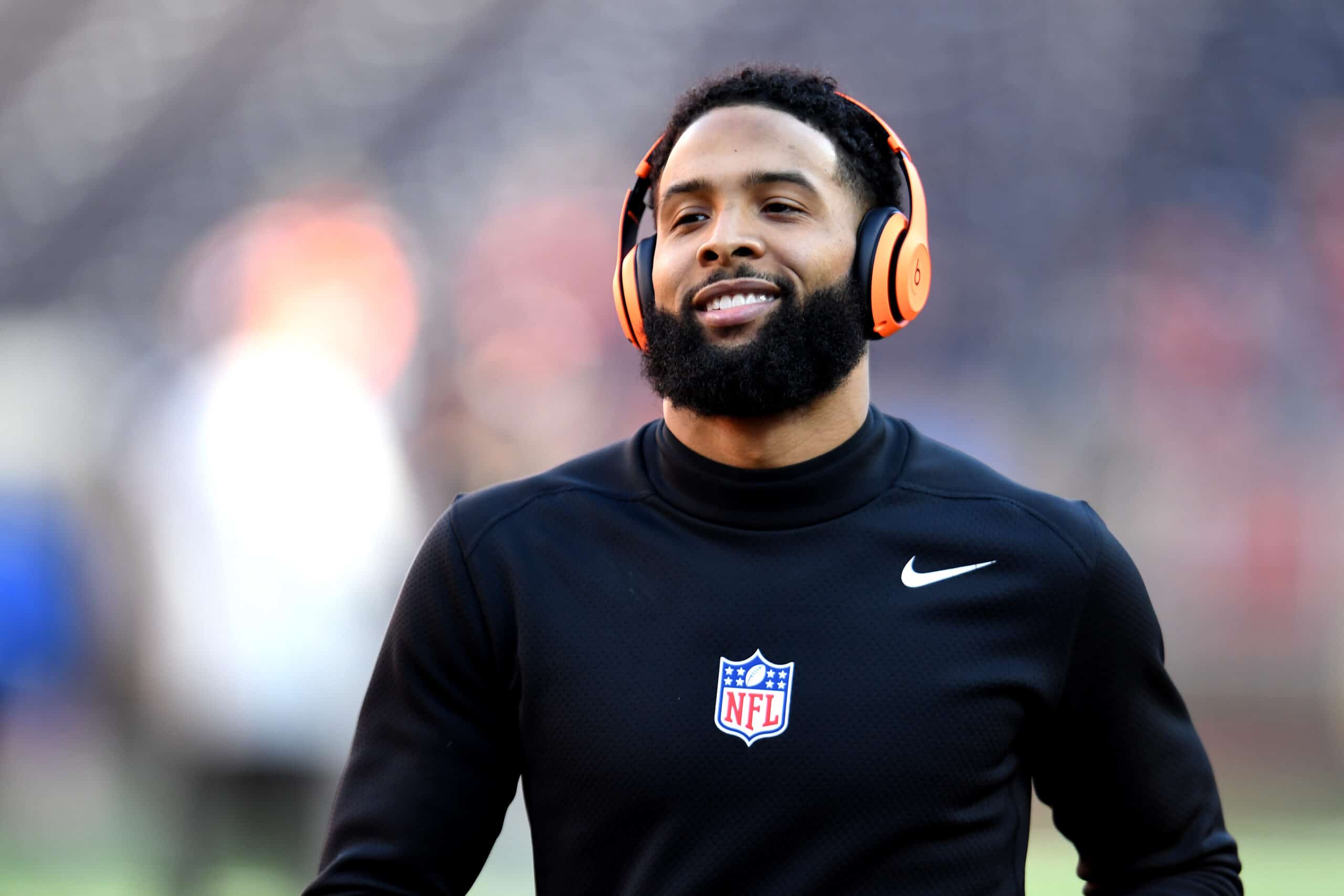 Odell Beckham Jr. #13 of the Cleveland Browns warms up prior to the game against the Baltimore Ravens at FirstEnergy Stadium on December 22, 2019 in Cleveland, Ohio.