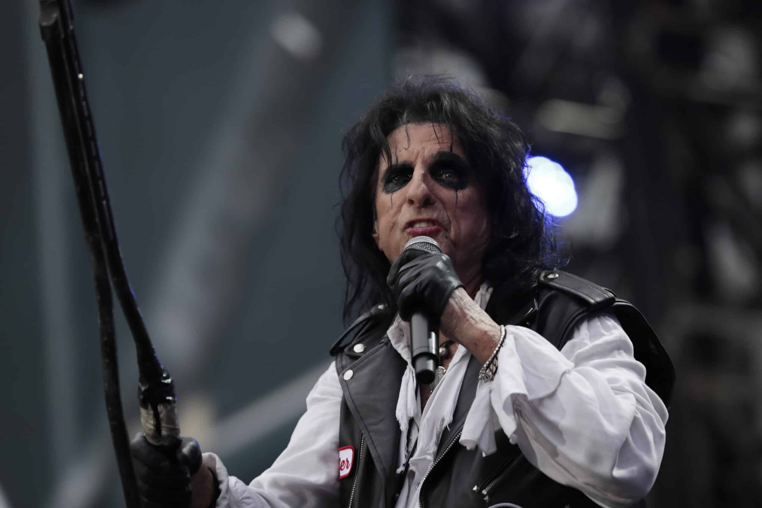 Alice Cooper performs during Fire Fight Australia at ANZ Stadium on February 16, 2020 in Sydney, Australia.