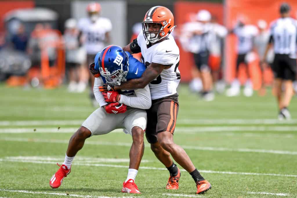 Giants Will Sit Starters Including QB Jones For Preseason Game