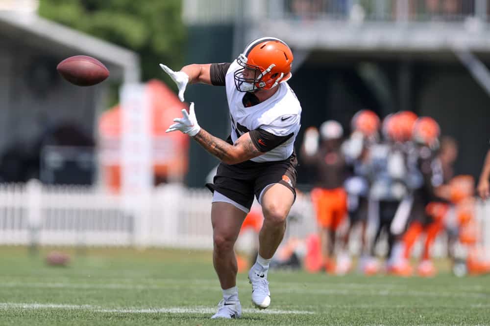 Cleveland Browns tight end Jordan Franks (87) participates in drills during the Cleveland Browns Training Camp on August 7, 2021, at the at the Cleveland Browns Training Facility in Berea, Ohio.