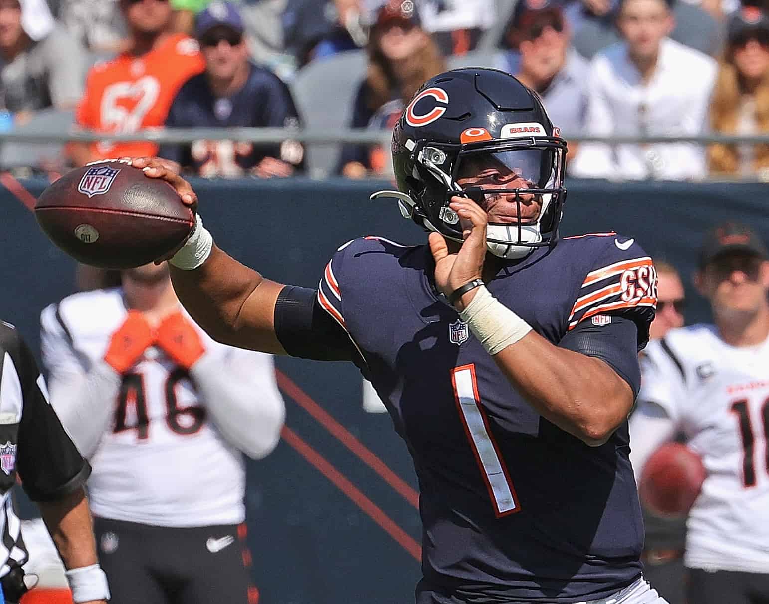 Justin Fields #1 of the Chicago Bears passes against the Cincinnati Bengals at Soldier Field on September 19, 2021 in Chicago, Illinois. The Bears defeated the Bengals 20-17.