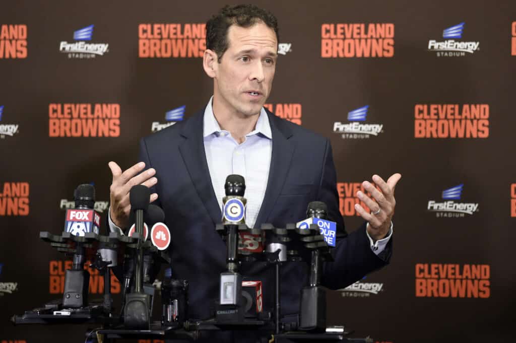 Report: Paul DePodesta Not Leaving To Run New York Mets