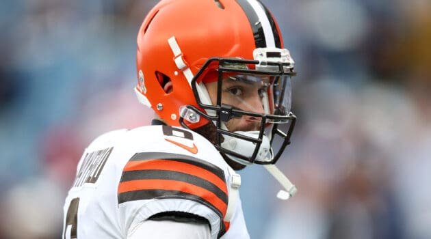 Baker Mayfield #6 of the Cleveland Browns warms up before the game against the New England Patriots at Gillette Stadium on November 14, 2021 in Foxborough, Massachusetts.